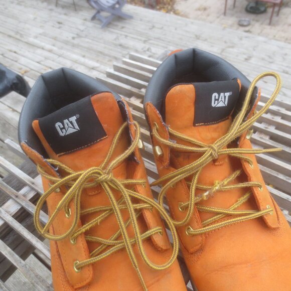 Caterpillar Men's Poe Chukka Leather Boots - Size 10. - Picture 4 of 11